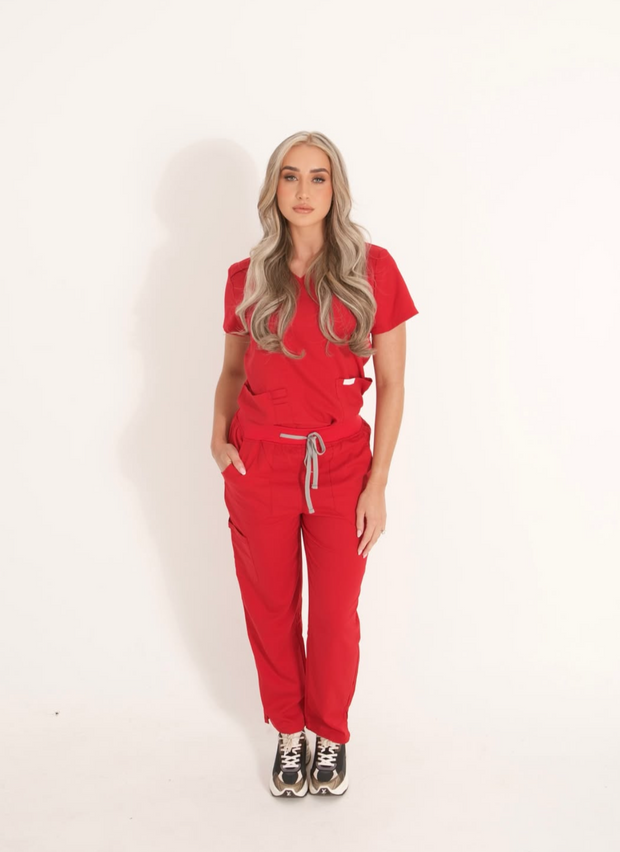 <h4>Scrubs that fit your style</h4>
